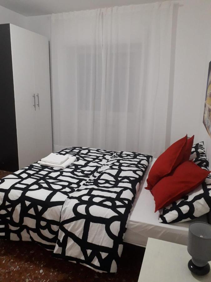 Centro Monti Tiburtini B&B Roma 外观 照片